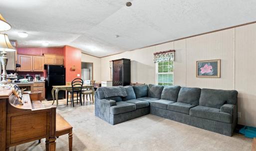 Photo #4 of 105 Whisperridge Ct, Moneta, VA 2.8 acres