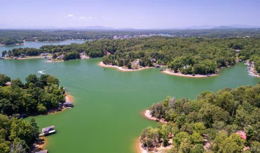 Photo #40 of 105 Whisperridge Ct, Moneta, VA 2.8 acres