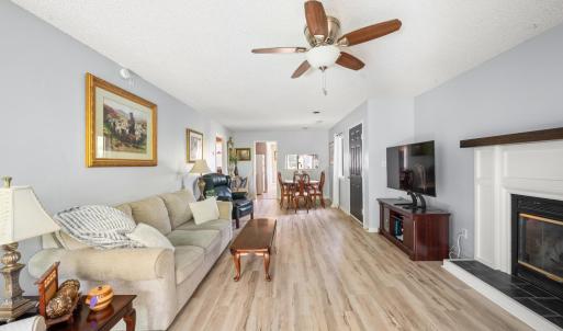 Photo #29 of 1321 Twin Springs Court, Forest, VA