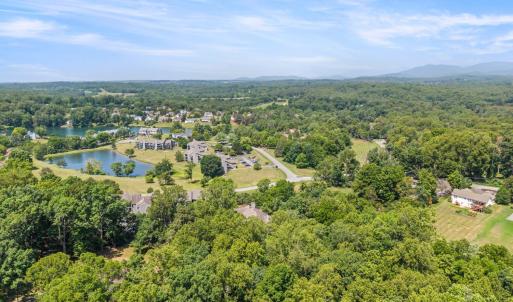 Photo #36 of 1321 Twin Springs Court, Forest, VA