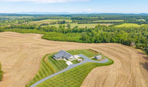Photo #1 of 1370 Moonlight Road, Appomattox, VA 186.6 acres