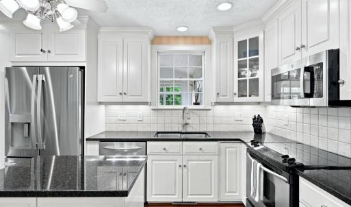Photo #8 of 72 Lake Drive, Lynchburg, VA 0.4 acres