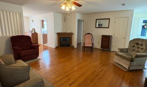 Photo #17 of 1060 Pocket Road, Hurt, VA 2.0 acres