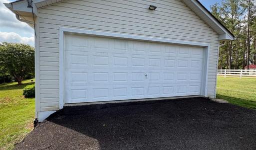 Photo #10 of 1060 Pocket Road, Hurt, VA 2.0 acres