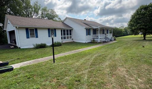 Photo #2 of 1060 Pocket Road, Hurt, VA 2.0 acres