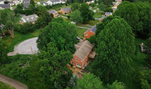 Photo #39 of 172 Belmont Place, Lynchburg, VA 0.9 acres