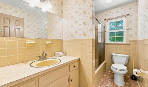 Photo #14 of 172 Belmont Place, Lynchburg, VA 0.9 acres
