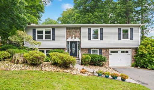Photo #1 of 2814 Mount Vernon Lane, Radford, VA 0.4 acres
