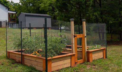 Photo #54 of 8840 Charlemont Road, Goode, VA 1.0 acres