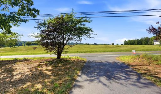 Photo #35 of 4028 Pumping Station Road, Appomattox, VA 1.1 acres