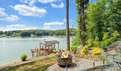 Photo #12 of 1080 Forest Way Circle, Moneta, VA 0.6 acres