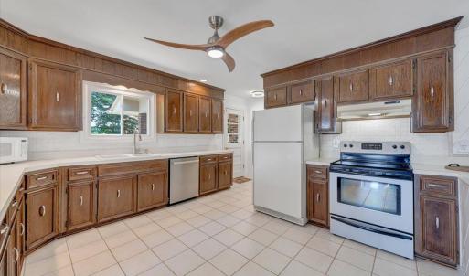 Photo #28 of 1080 Forest Way Circle, Moneta, VA 0.6 acres