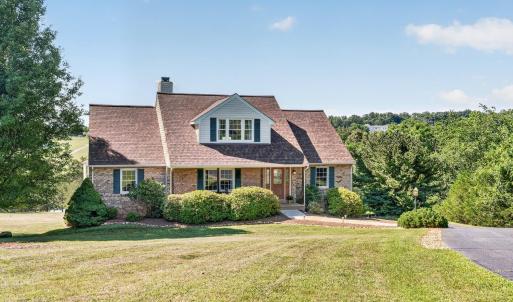 Photo #3 of 121 Pleasant View Drive, Goode, VA 2.9 acres