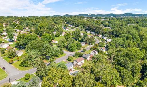 Photo #5 of 6276 Pawnee Drive, Lynchburg, VA 0.3 acres