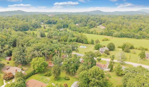 Photo #70 of 1544 Newton Circle, Bedford, VA 0.5 acres