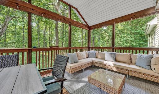 Photo #11 of 1113 Striper Court, Moneta, VA 0.6 acres