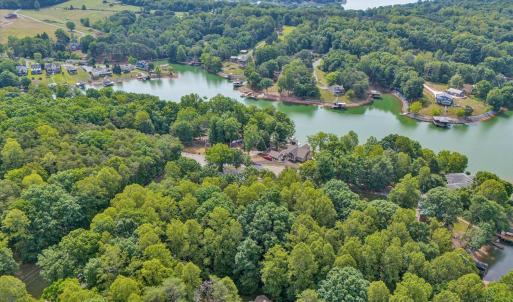 Photo #32 of 1113 Striper Court, Moneta, VA 0.6 acres