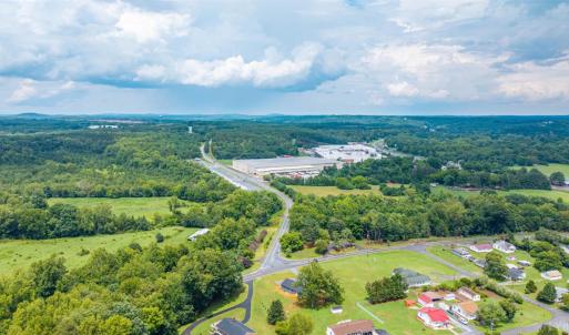 Photo #40 of 3311 Lynch Mill Road, Altavista, VA 0.5 acres