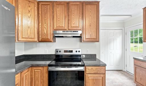 Photo #10 of 3311 Lynch Mill Road, Altavista, VA 0.5 acres