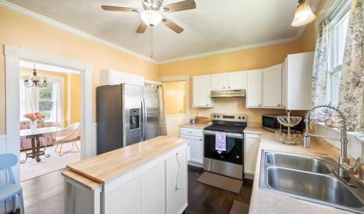 Photo #19 of 2143 Main Street, Lynchburg, VA 0.2 acres