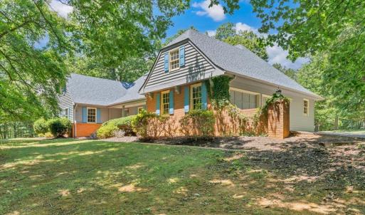 Photo #2 of 417 Stonebridge Drive, Blue Ridge, VA 2.2 acres