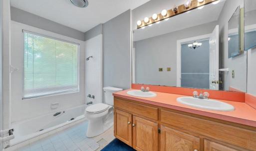 Photo #32 of 417 Stonebridge Drive, Blue Ridge, VA 2.2 acres