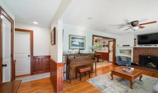 Photo #4 of 1228 Lakeview Drive, Lynchburg, VA 0.7 acres