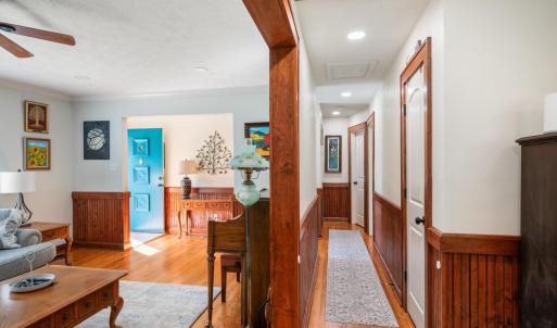 Photo #17 of 1228 Lakeview Drive, Lynchburg, VA 0.7 acres