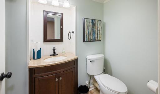 Photo #35 of 1228 Lakeview Drive, Lynchburg, VA 0.7 acres