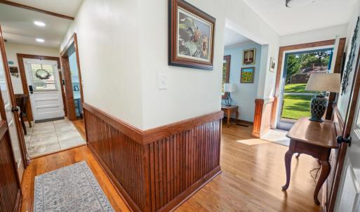 Photo #26 of 1228 Lakeview Drive, Lynchburg, VA 0.7 acres