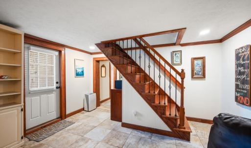Photo #33 of 1228 Lakeview Drive, Lynchburg, VA 0.7 acres