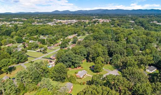 Photo #54 of 1228 Lakeview Drive, Lynchburg, VA 0.7 acres