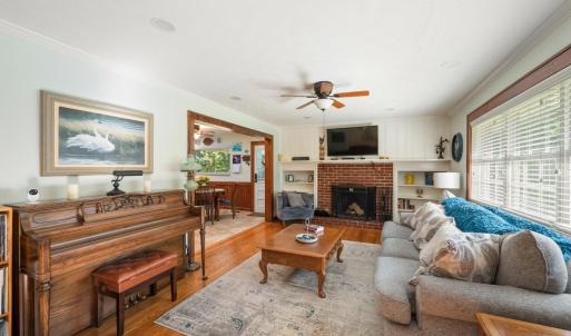 Photo #5 of 1228 Lakeview Drive, Lynchburg, VA 0.7 acres