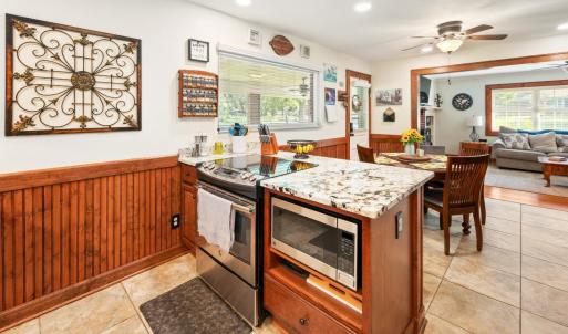 Photo #13 of 1228 Lakeview Drive, Lynchburg, VA 0.7 acres