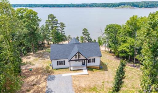 Photo #5 of 323 Rosseechee Drive, Clarksville, VA 1.9 acres