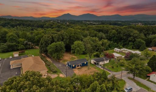 Photo #36 of 1518 Link Road, Bedford, VA 0.4 acres