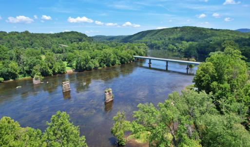 Photo #38 of 5977 James River Road, Gladstone, VA 5.9 acres