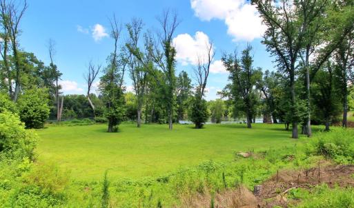 Photo #3 of 5977 James River Road, Gladstone, VA 5.9 acres