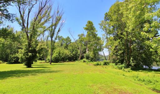 Photo #42 of 5977 James River Road, Gladstone, VA 5.9 acres