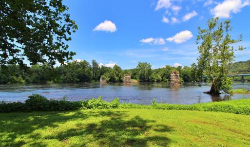 Photo #54 of 5977 James River Road, Gladstone, VA 5.9 acres