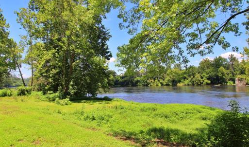 Photo #48 of 5977 James River Road, Gladstone, VA 5.9 acres