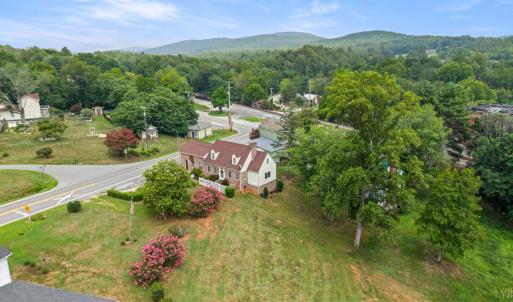 Photo #57 of 10697 James River Road, Shipman, VA 0.1 acres