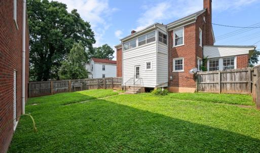 Photo #4 of 3039 Campbell Avenue, Lynchburg, VA 0.2 acres