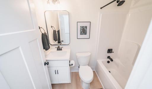 Shared bath in upstairs.  SImilar to photos.