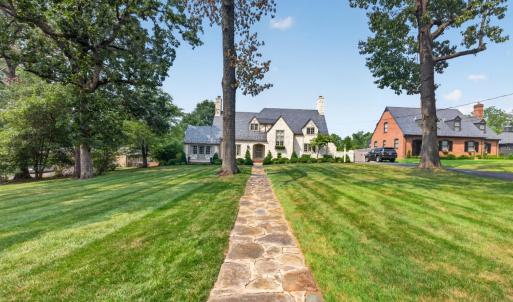 Photo #4 of 1910 Parkland Drive, Lynchburg, VA 0.7 acres