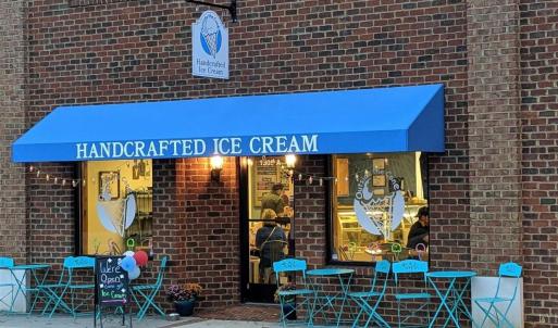 Outside the Cone is a Wyndhurst favorite, serving up handcrafted ice cream, frozen treats, and seasonal specialties in a fun, family-friendly setting. Whether you're stopping by after dinner, celebrating a special occasion, or simply cooling off on a warm day, it's the perfect neighborhood spot to satisfy your sweet tooth just minutes from home. ??