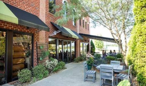 Patio at HealthNut Nutrition & Millies Living Cafe on Enterprise Drive.