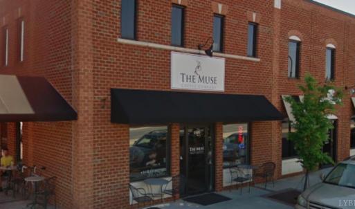 A local favorite in Wyndhurst, The Muse Coffee Company serves house-roasted coffee, handcrafted espresso drinks, teas, and fresh breakfast and lunch options in a warm, inviting atmosphere that's perfect for meeting friends or getting a little work done.