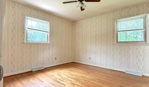 Photo #21 of 1073 Franklin Farm Road, Lynchburg, VA 5.5 acres