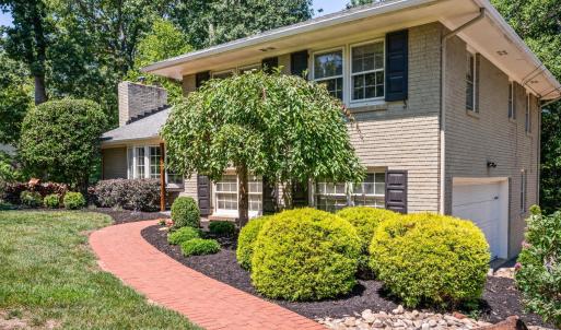 Photo #2 of 933 Rothowood Road, Lynchburg, VA 0.9 acres